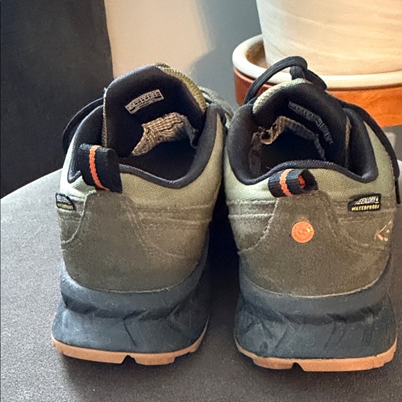 KEEN Hightrail Waterproof Mens 7 Hiking Shoes Forest Night/Dark Olive Outdoor - Picture 7 of 11